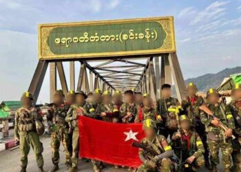 မံစီ၊ မိုးမောက်မြို့အတွင်းနှင့် ဗန်မော်မြို့အနီးတဝိုက် တိုက်ပွဲများပြင်ထန်